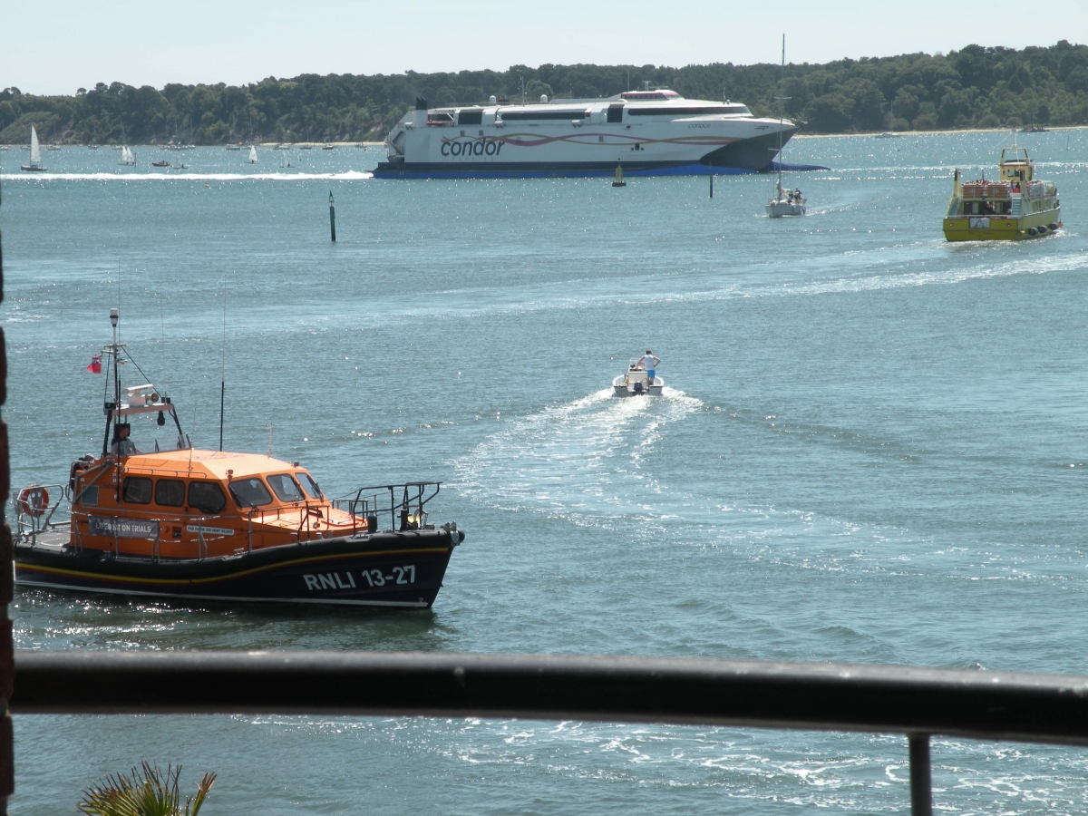 Luxury Poole Quay Holiday Apartment